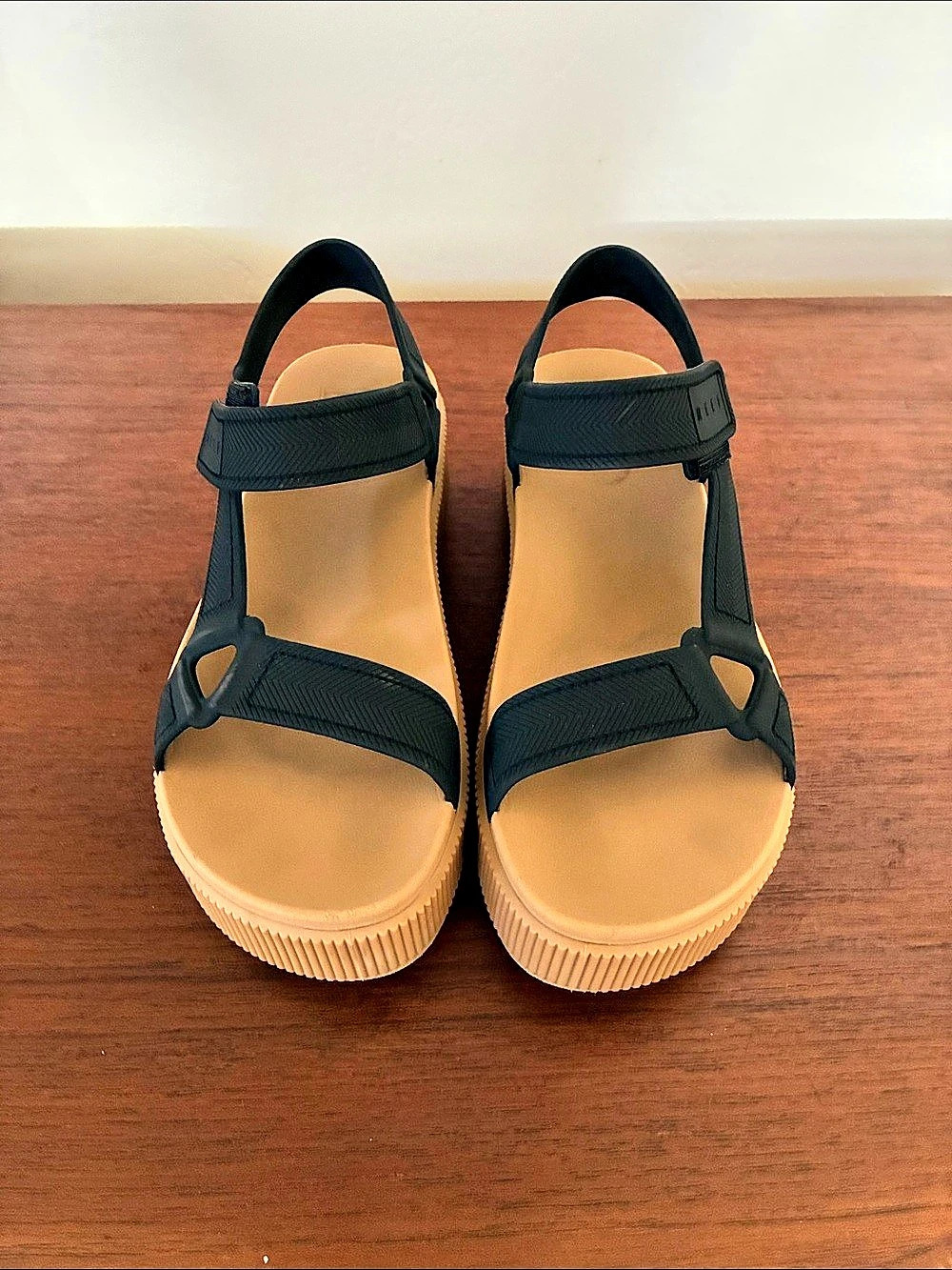 REEF Water Vista Higher Platform Sport Sandals in Black & Tan